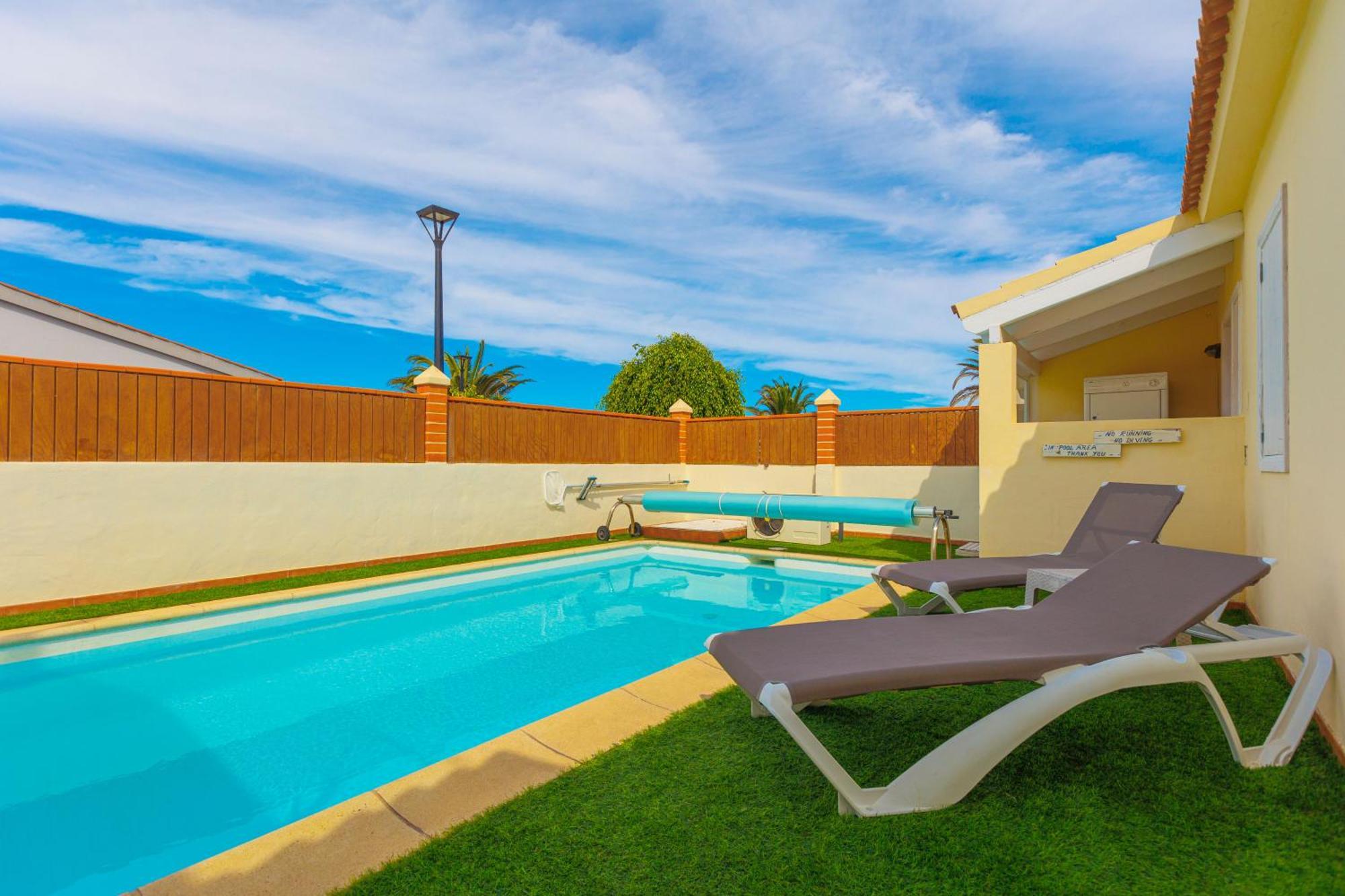 Private Villa With Heated Pool & Terrace See View Corralejo Exterior photo